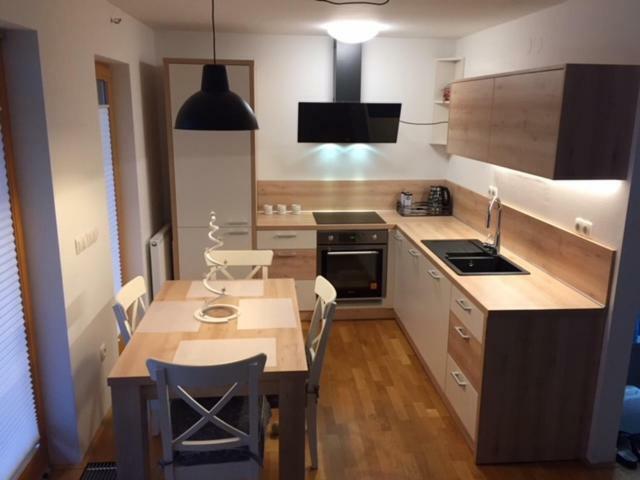 Apartma Pika Mojstrana Εξωτερικό φωτογραφία
